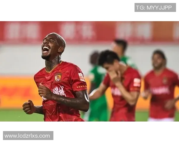 亚冠精彩对决广州恒大淘宝与鲁能全场回顾分析与亮点总结